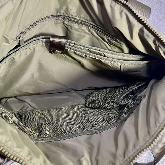 FABLETICS Tote Gym Bag Crossbody Shoulder Overnight Travel - Picture 4 of 9